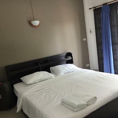 Escobar Guesthouse ジョムティエンビーチ エクステリア 写真